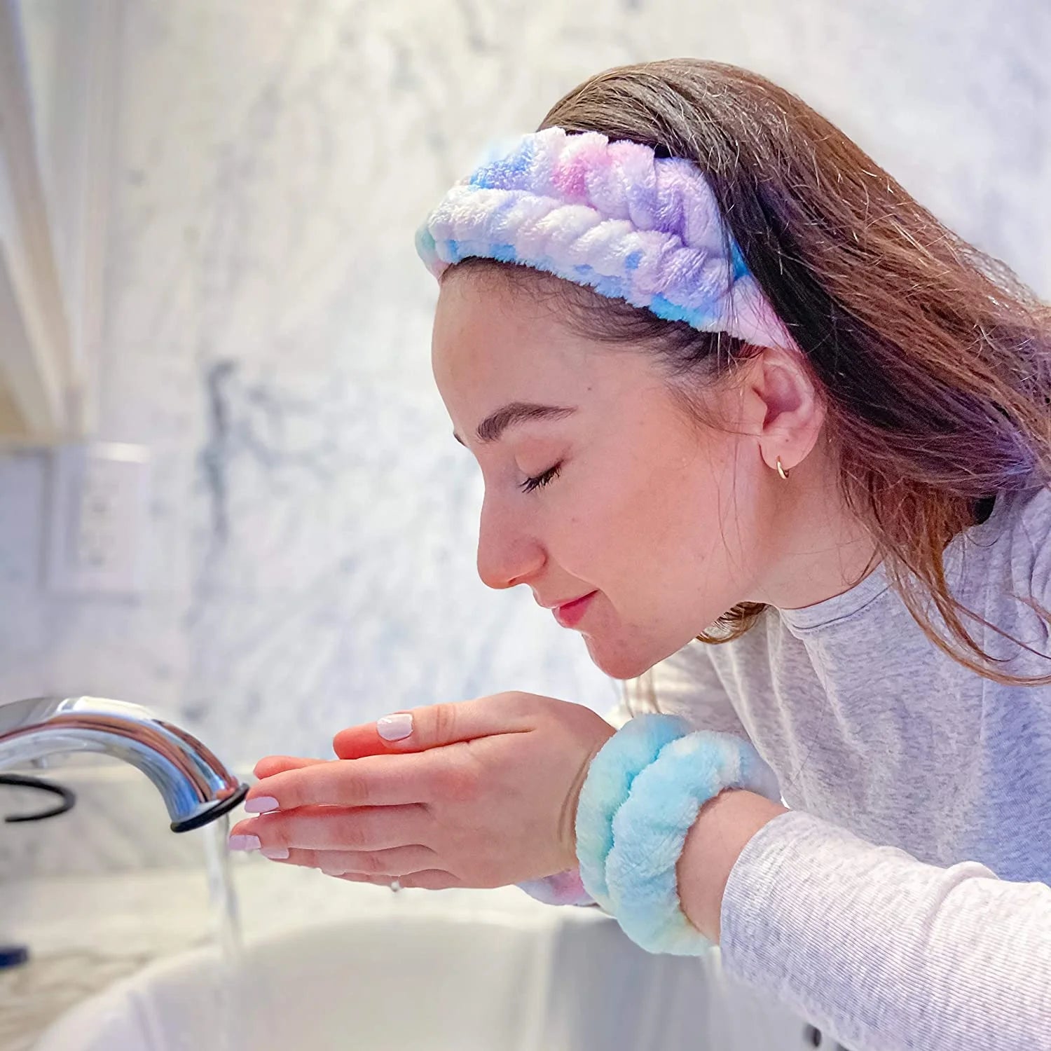Tie Dye Spa Headband for Washing Face and Matching Wristbands, Girls Fuzzy Skincare Headbands, Kids Soft Facial Makeup Head C06
