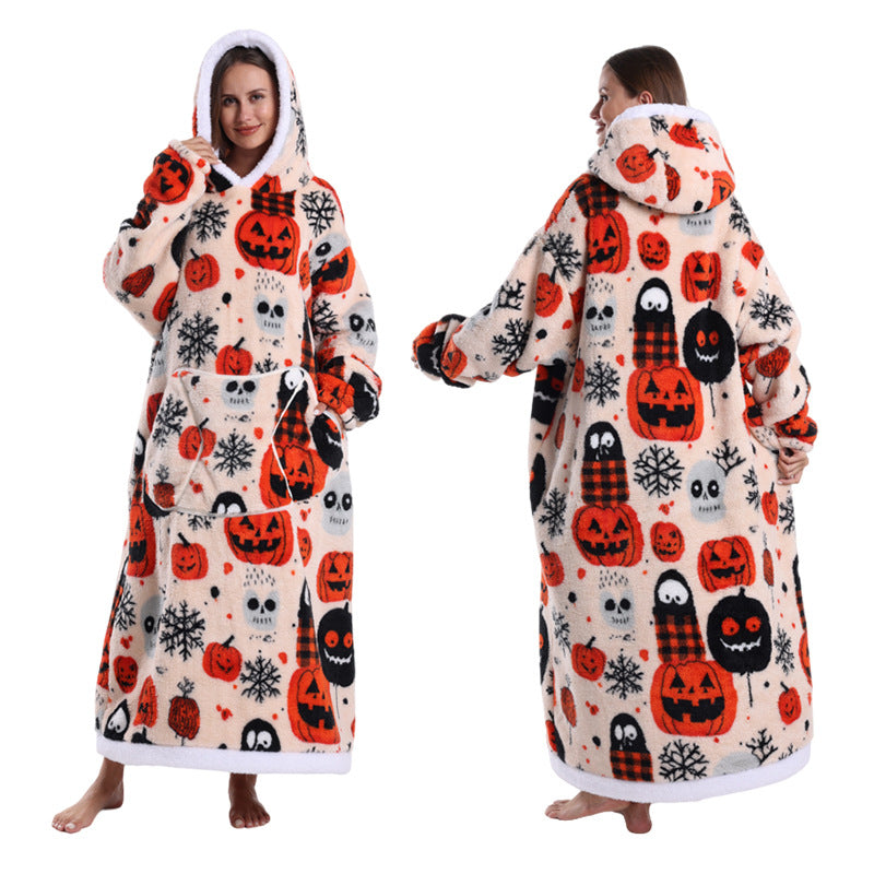 A generation of new fruit products lazy pajamas TV blanket embroidered hooded nightgown loose wear men's and women's bathrobes