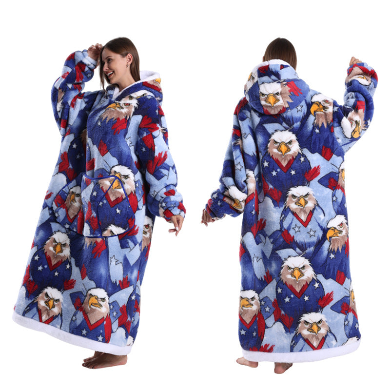A generation of new fruit products lazy pajamas TV blanket embroidered hooded nightgown loose wear men's and women's bathrobes