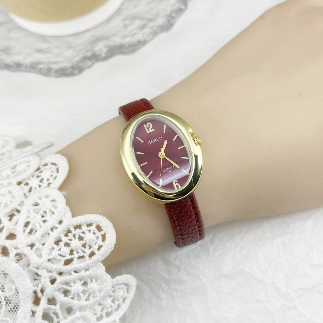 Fashion Quartz Watch for Women Simple Leather Strap Pigeon Egg Dial Ladies Watches Luxury Gift Girl Wristwatches Dropshipping