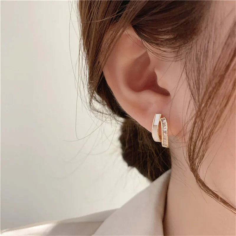 Korean Earring Claw Ear Hook Stud Earrings for Women White Enamel CZ Gold Color Ear Earrings Fashion Jewelry Christmas Gift