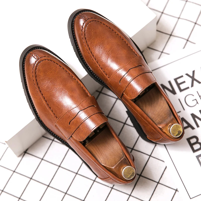 Trend Men's Dress Shoes Classic Leather Loafers Male Slip On Casual Business Shoes For Men Brogues Flat Office Social Shoes Male