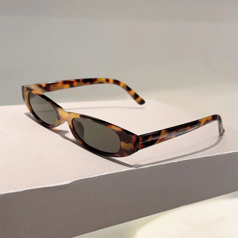 Y2K Classic Vintage Small Frame Sunglasses Women For Men Luxury Brand Design Sun Glasses Punk Popular Hip Hop Oval Shades UV400