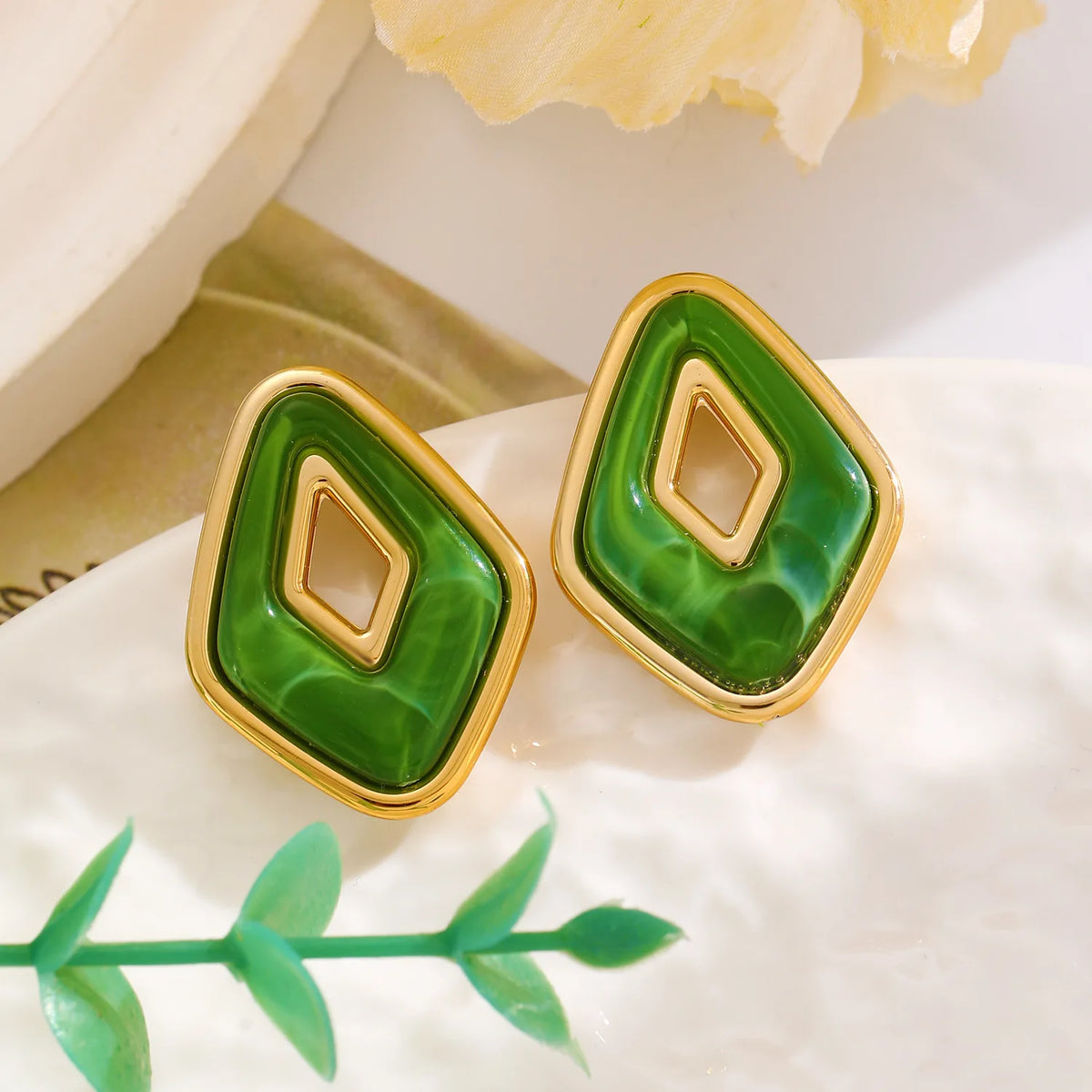 Hollow Geometric Fashion Statement Jewelry Women Summer Colorful Boho Chic Design Trendy Stud Earrings