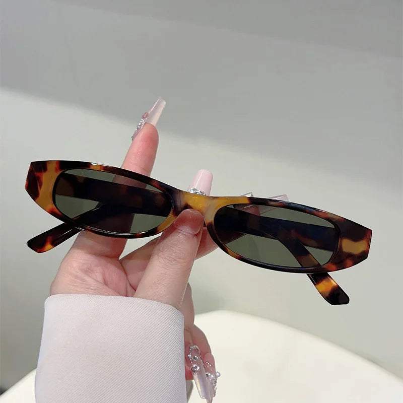 Y2K Classic Vintage Small Frame Sunglasses Women For Men Luxury Brand Design Sun Glasses Punk Popular Hip Hop Oval Shades UV400
