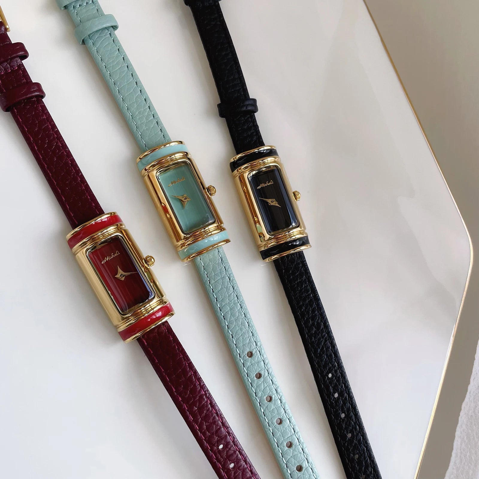 2026 New Luxury Watch Small Gold Bar Styling Designer High-end Fashion Rectangular Watch Leather Quartz Watch Female Gift