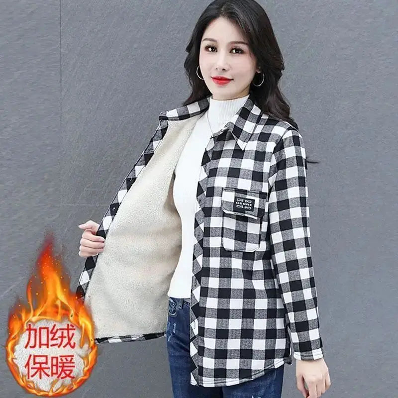 Autumn Winter Fashion Plus Velvet Harajuku Tops Women Loose Casual All Match Outerwear Lattice Shirt Long Sleeve Button Blusa