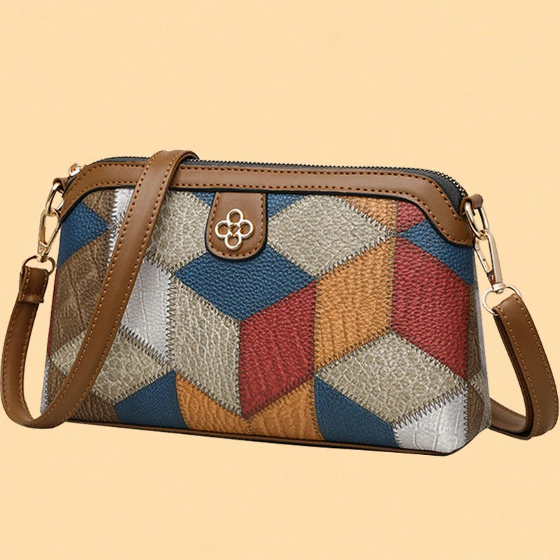 Women's crossbody bags come in various patterns and are suitable for leisure activities, traveling, commuting, etc. For outings.