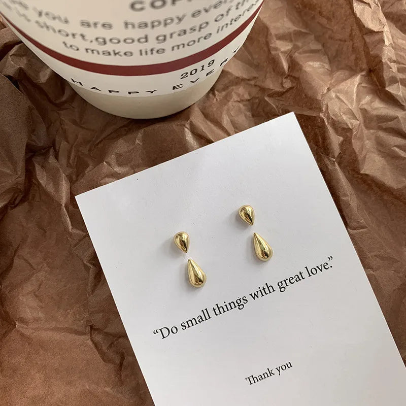 Korean Earring Claw Ear Hook Stud Earrings for Women White Enamel CZ Gold Color Ear Earrings Fashion Jewelry Christmas Gift