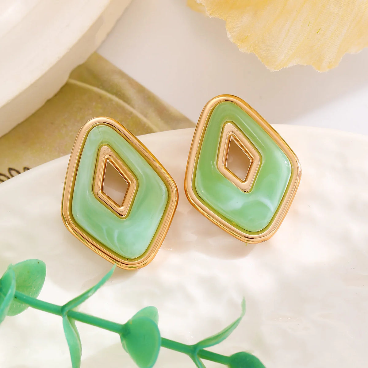 Hollow Geometric Fashion Statement Jewelry Women Summer Colorful Boho Chic Design Trendy Stud Earrings