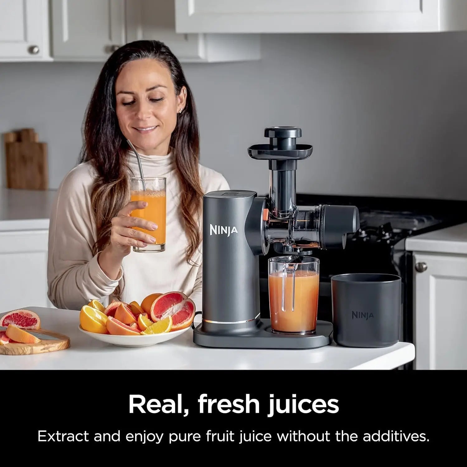 Ninja Refurbished JC151 NeverClog BPA Free Cold Press Juicer with Total Pulp Control and 2 One Touch Programs Machine Gray