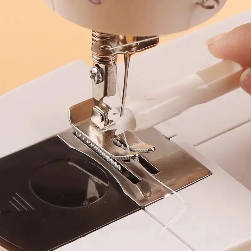 1/2pc Automatic Threader Quick Sewing Threader Needle Changer Hold Sewing Machine Needle Inserter Threader Stitch Insertion Tool