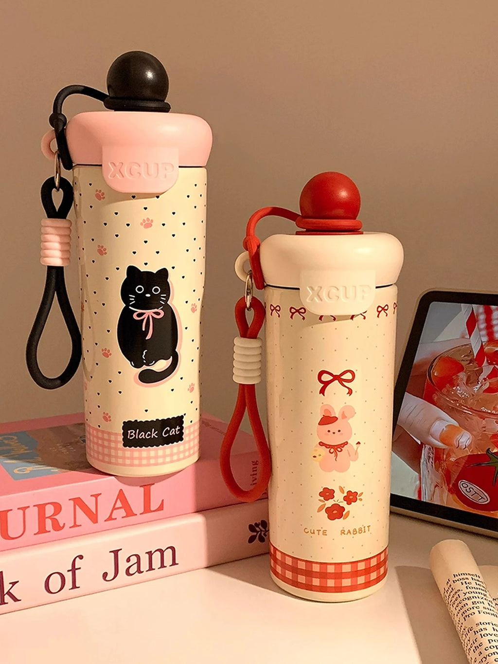 1pc 650ml cute and fashionable double-layer stainless steel insulated and chilled water bottle with a handle