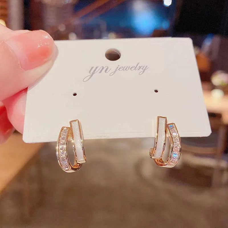 Korean Earring Claw Ear Hook Stud Earrings for Women White Enamel CZ Gold Color Ear Earrings Fashion Jewelry Christmas Gift