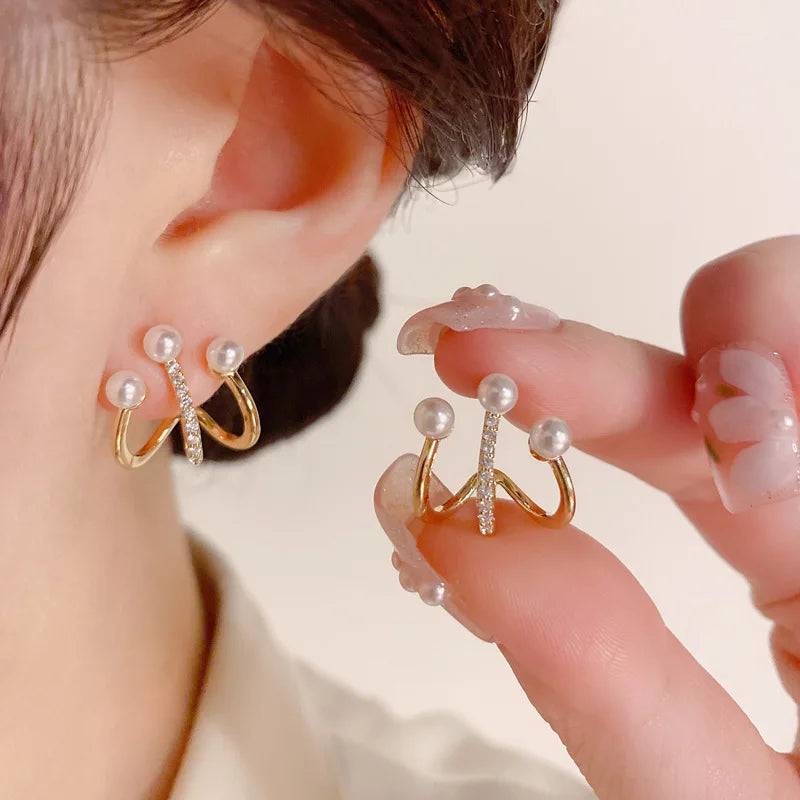 Korean Earring Claw Ear Hook Stud Earrings for Women White Enamel CZ Gold Color Ear Earrings Fashion Jewelry Christmas Gift