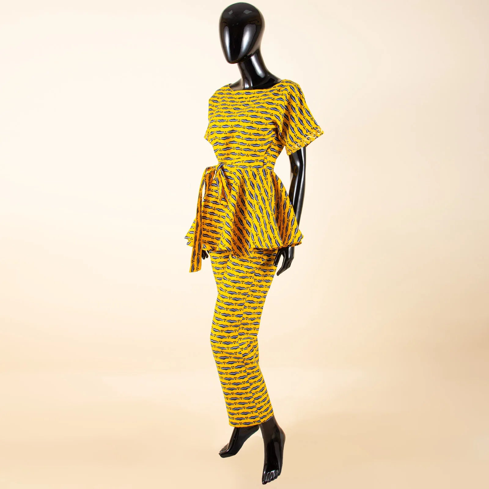 African Women's Printed Ankara Slash Neck Short Sleeve Top Mid-Calf Pants two-piece Set Dashiki Casual Party