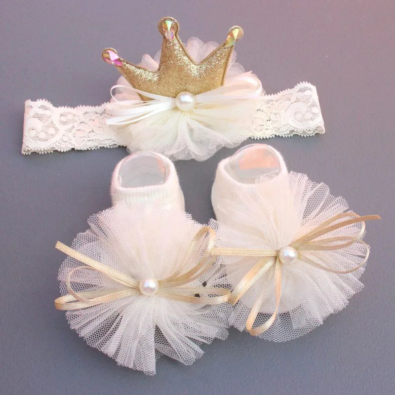 Cute Infant Headband Socks Combo - Breathable Bow Headband & Grip Socks for Baby (1 Set)